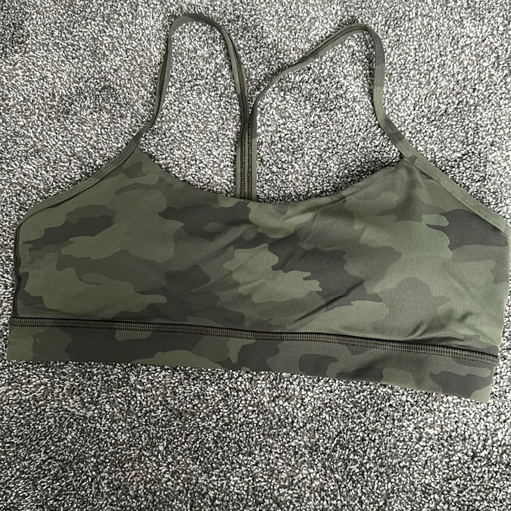 Lululemon sports bra.